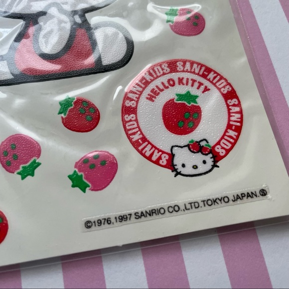 Vintage Strawberry Hello Kitty stickers 1997 - Picture 2 of 5